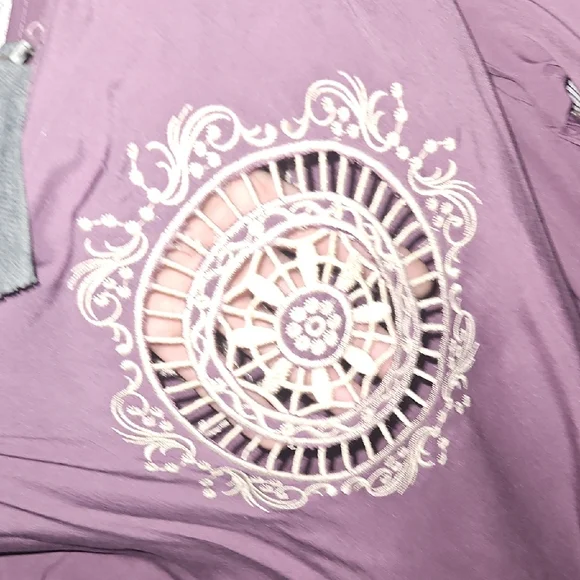 Solitaire Plum Tunic with Intricate White Embroidered Detailing - Picture 9 of 9